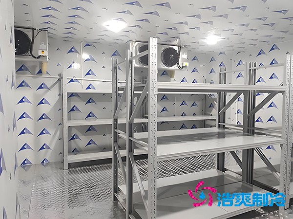  武漢建造一個面積30平的醫(yī)療器械三類證冷庫費用多少錢？